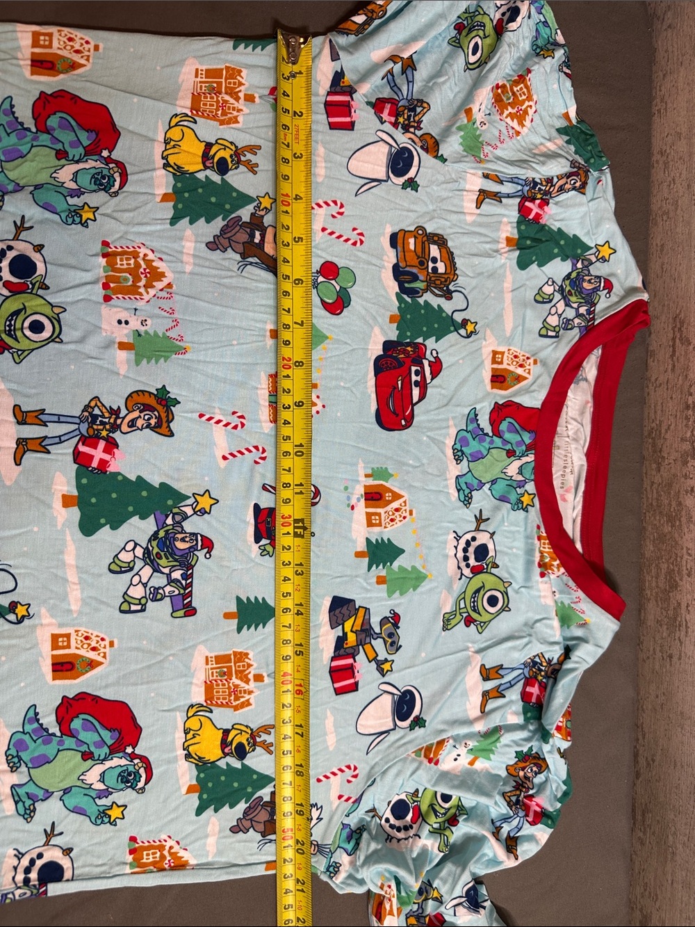 Little Sleepies Disney Pixar Christmas Village Pajama Top Lunaluxe Size Medium - Picture 7 of 7